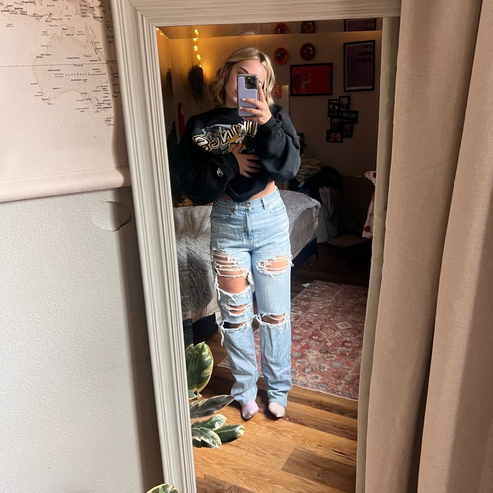Distressed Jeans - High Rise Baggy Straight
